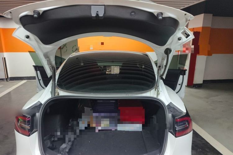Used Tesla Model 3 2021 Performance High-Performance All-Wheel-Drive Version Trunk
