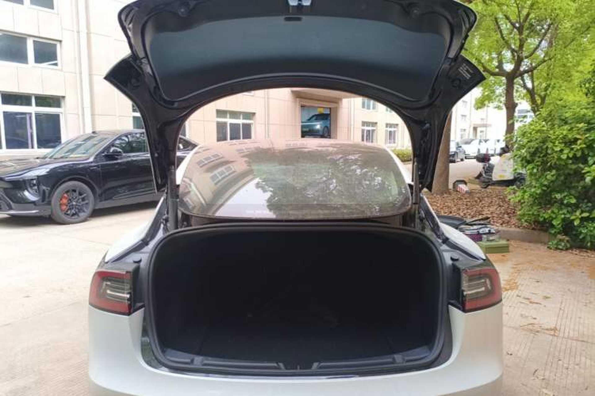 Used Tesla Model 3 2021 Revised Version II – Performance High-Performance All-Wheel-Drive Edition Trunk