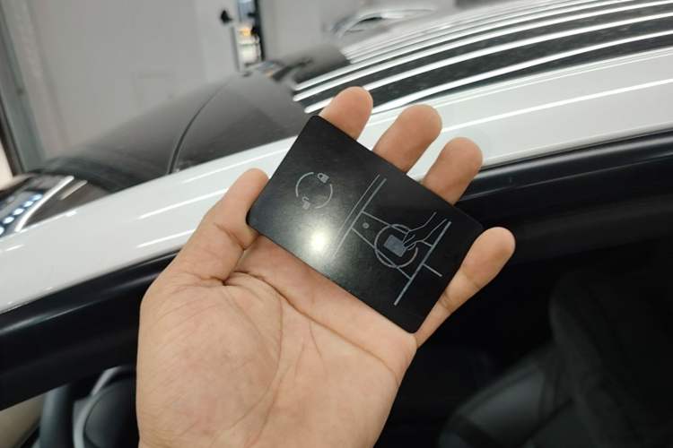Used Tesla Model 3 2021 Performance High-Performance All-Wheel-Drive Version Vehicle Key