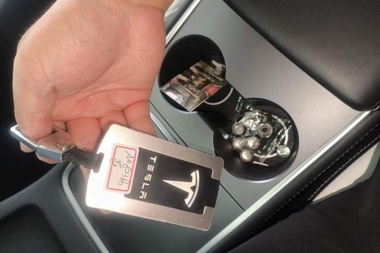 Used Tesla Model 3 2021 Standard Range Rear-Wheel Drive Upgraded Version 3D6 Vehicle Key