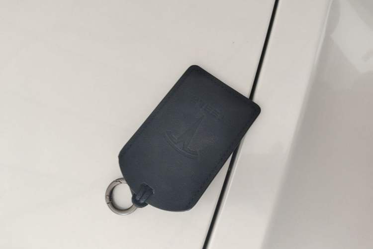 Used Tesla Model 3 2021 Standard Range Rear-Wheel Drive Upgraded Version 3D6 Vehicle Key
