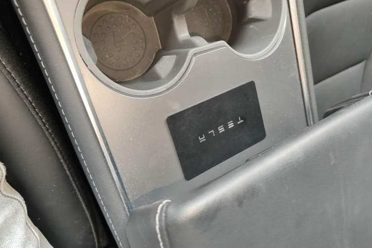 Used Tesla Model 3 2021 Revised Version Standard Range Rear-Wheel Drive Upgraded Edition 3D1 Vehicle Key