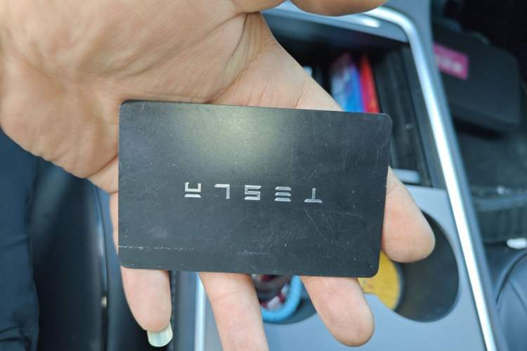 Used Tesla Model 3 2021 Standard Range Rear-Wheel Drive Upgraded Version 3D6 Vehicle Key