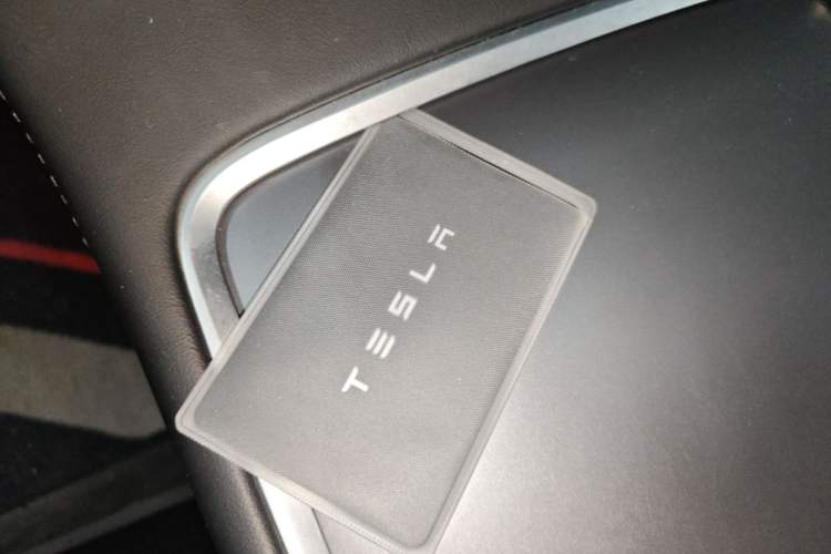 Used Tesla Model 3 2021 Standard Range Rear-Wheel Drive Upgraded Version 3D6 Vehicle Key