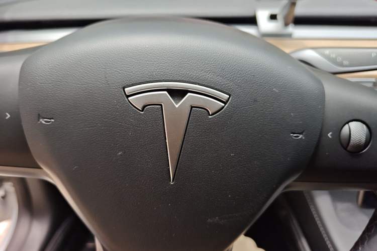 Used Tesla Model 3 2021 Standard Range Rear-Wheel Drive Upgraded Version 3D6 Vehicle Key