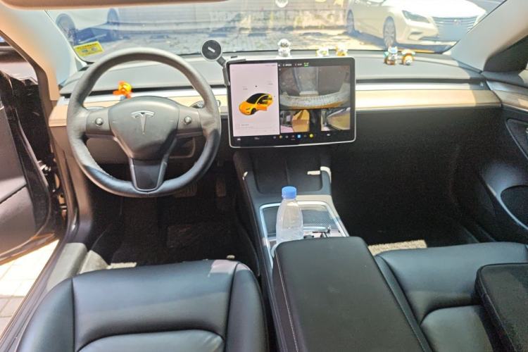 Used Tesla Model 3 2021 Standard Range Rear-Wheel Drive Upgraded Version 3D6 Center Console