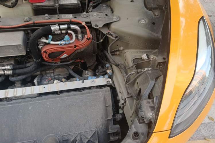 Used Tesla Model 3 2021 Performance High-Performance All-Wheel-Drive Version Engine Bay Left
