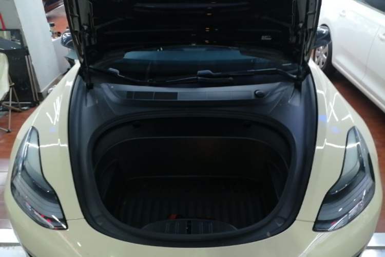 Used Tesla Model 3 2021 Performance High-Performance All-Wheel-Drive Version Engine Bay