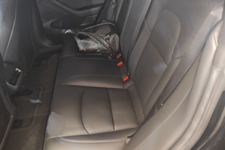 Used Tesla Model 3 2021 Standard Range Rear-Drive Upgraded Version Left Rear Seat