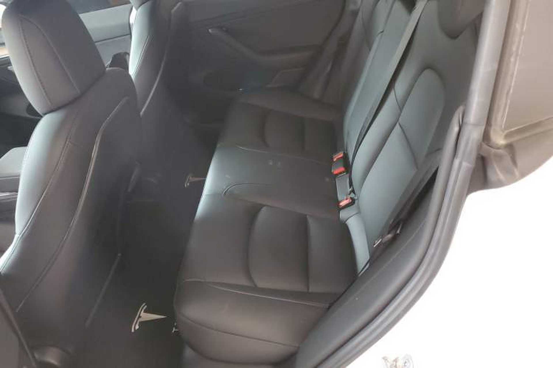 Used Tesla Model 3 2021 Standard Range Rear-Drive Upgraded Version Left Rear Seat