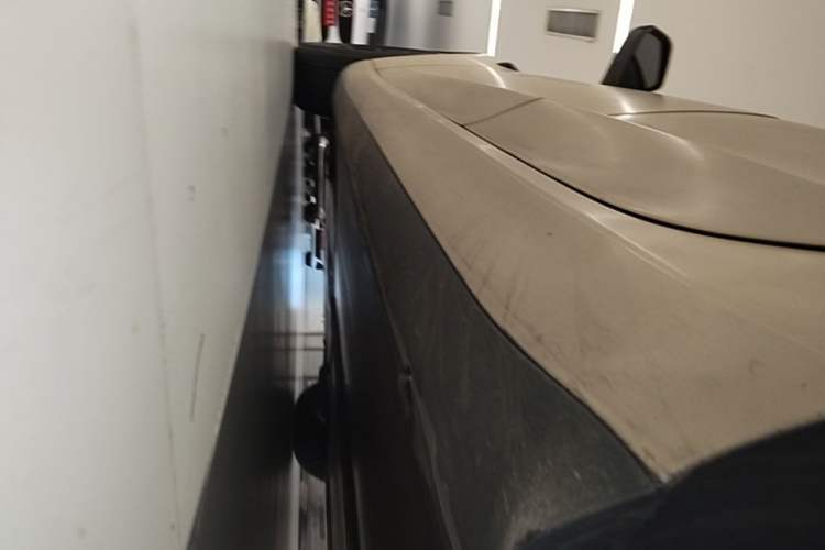 Used Tesla Model 3 2021 Standard Range Rear-Wheel Drive Upgraded Version 3D6 Left Side Sill