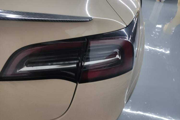 Used Tesla Model 3 2021 Revised Version Standard Range Rear-Wheel Drive Upgraded Edition 3D1 Right Rear Taillight