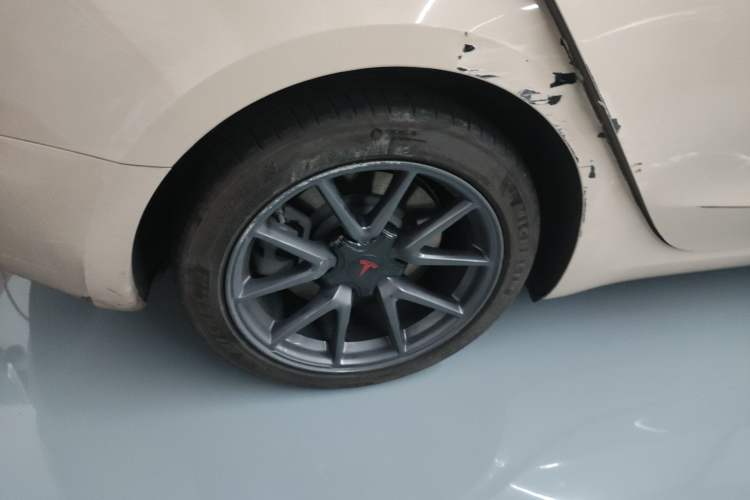 Used Tesla Model 3 2021 Revised Version Standard Range Rear-Wheel Drive Upgraded Edition 3D1 Right Rear Wheel Hub