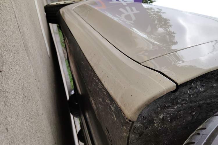 Used Tesla Model 3 2021 Standard Range Rear-Wheel Drive Upgraded Version 3D6 Right Side Sill