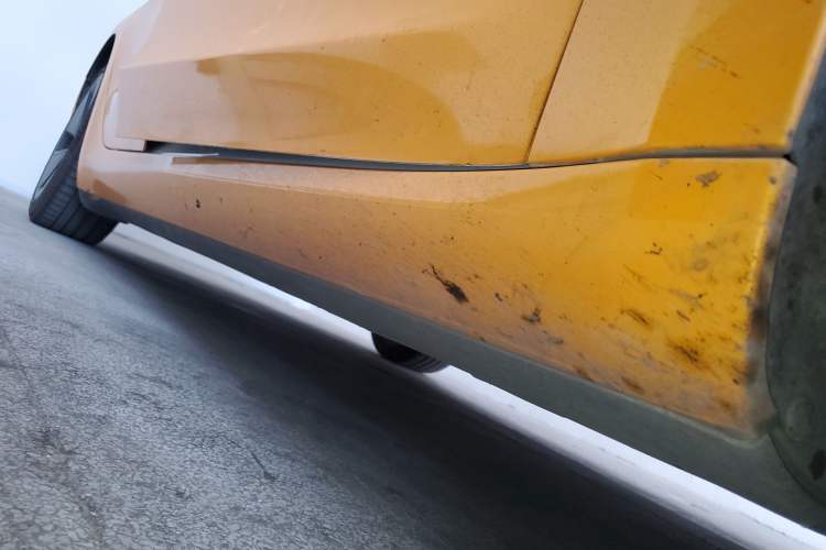 Used Tesla Model 3 2021 Standard Range Rear-Drive Upgraded Version Right Side Sill