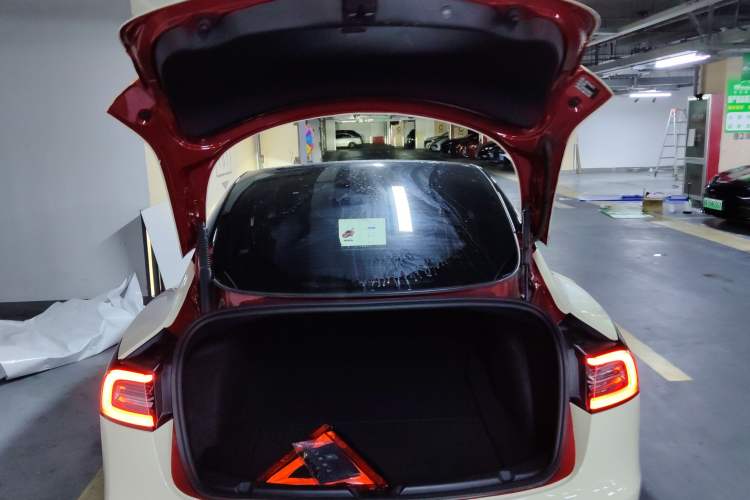 Used Tesla Model 3 2021 Standard Range Rear-Wheel Drive Upgraded Version 3D6 Trunk
