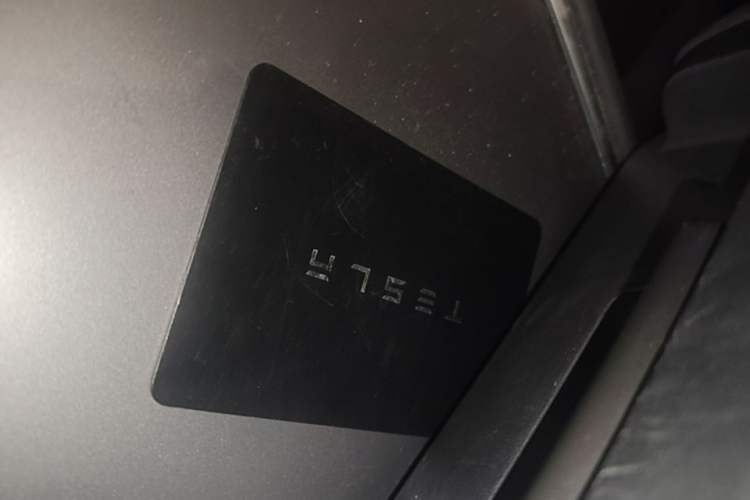 Used Tesla Model 3 2021 Standard Range Rear-Wheel Drive Upgraded Version 3D6 Vehicle Key