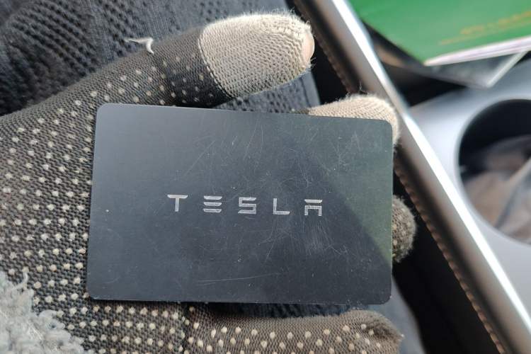 Used Tesla Model 3 2021 Standard Range Rear-Wheel Drive Upgraded Version 3D6 Vehicle Key