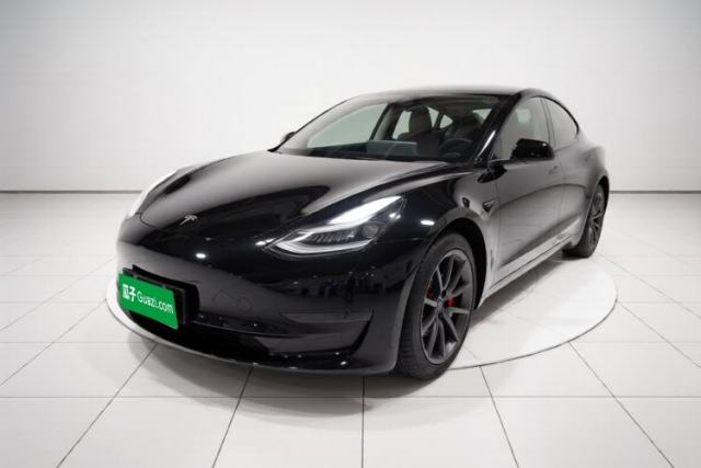 Ojetý Tesla Model 3 2022 Rear-Wheel-Drive Version