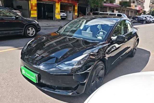 Tesla Model 3 2022 Rear-Wheel-Drive Version d’occasion