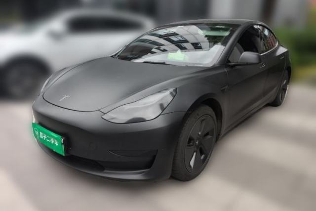 Ojetý Tesla Model 3 2022 Rear-Wheel-Drive Version