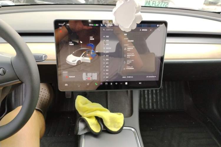 Used Tesla Model 3 2022 Rear-Wheel-Drive Version Audio And AC Panel