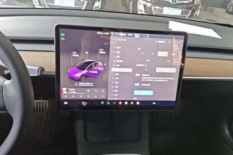 Used Tesla Model 3 2022 Performance High-Performance All-Wheel-Drive Version Audio And AC Panel