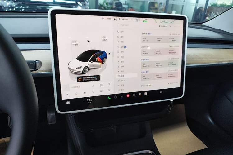 Used Tesla Model 3 2022 Rear-Wheel-Drive Version Audio And AC Panel