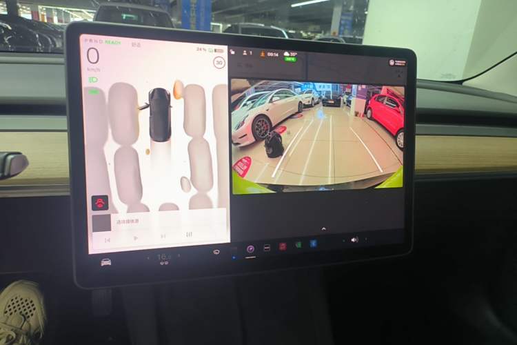 Used Tesla Model 3 2022 Rear-Wheel-Drive Version Audio And AC Panel