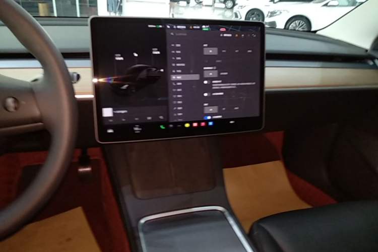 Used Tesla Model 3 2022 Rear-Wheel-Drive Version Audio And AC Panel