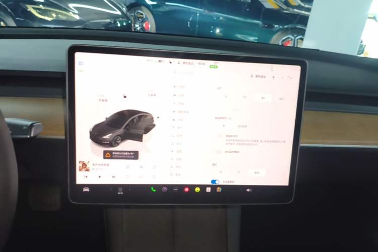 Used Tesla Model 3 2022 Rear-Wheel-Drive Version Audio And AC Panel