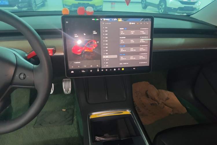 Used Tesla Model 3 2022 Rear-Wheel-Drive Version Audio And AC Panel