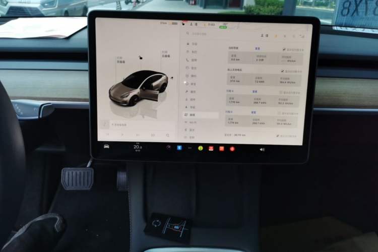 Used Tesla Model 3 2022 Rear-Wheel-Drive Version Audio And AC Panel