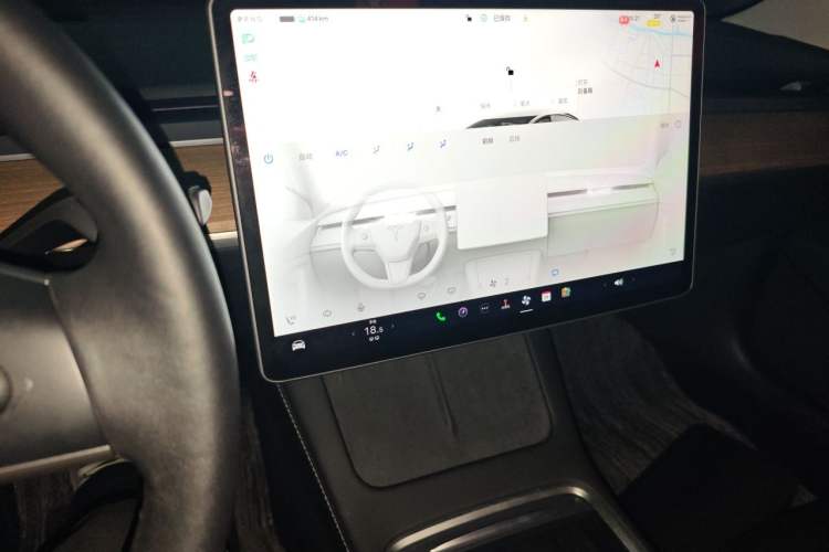 Used Tesla Model 3 2022 Rear-Wheel-Drive Version Audio And AC Panel
