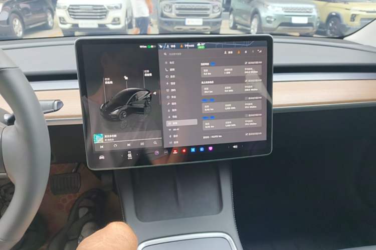 Used Tesla Model 3 2022 Rear-Wheel-Drive Version Audio And AC Panel