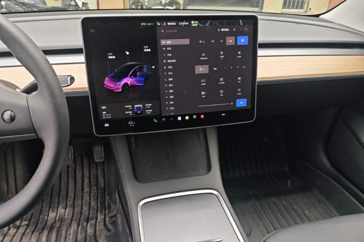 Used Tesla Model 3 2022 Rear-Wheel-Drive Version Audio And AC Panel