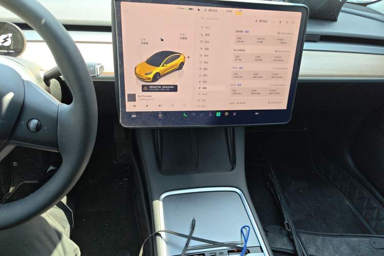 Used Tesla Model 3 2022 Rear-Wheel-Drive Version Audio And AC Panel