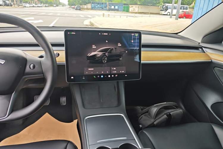 Used Tesla Model 3 2022 Rear-Wheel-Drive Version Audio And AC Panel