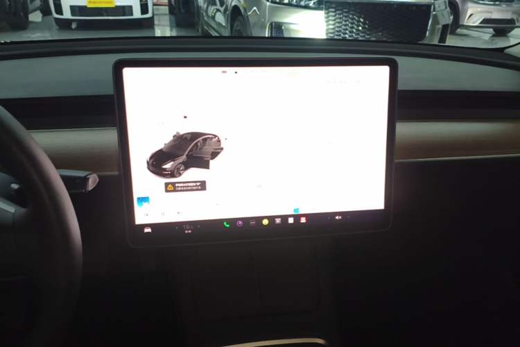 Used Tesla Model 3 2022 Rear-Wheel-Drive Version Audio And AC Panel