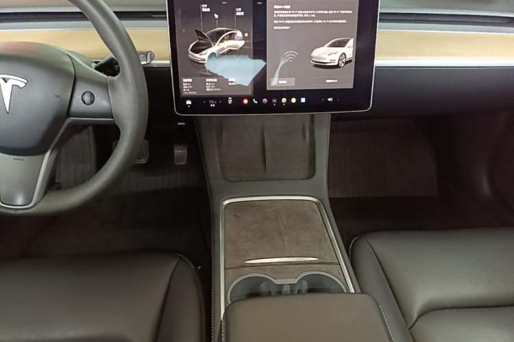 Used Tesla Model 3 2022 Rear-Wheel-Drive Version Audio And AC Panel