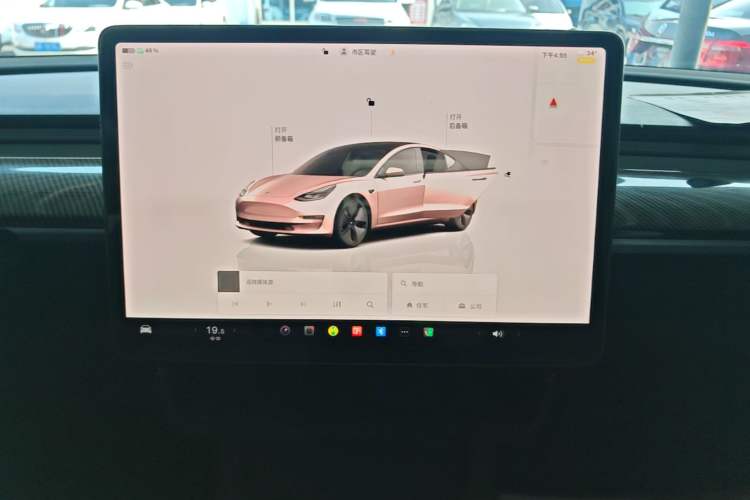 Used Tesla Model 3 2022 Rear-Wheel-Drive Version Audio And AC Panel