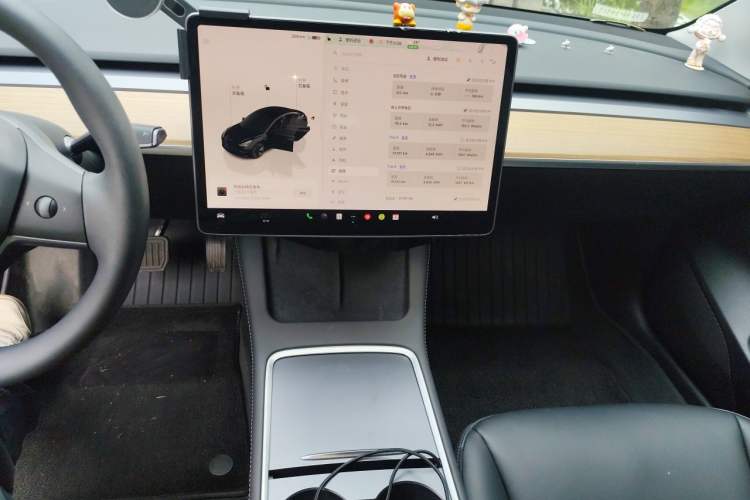 Used Tesla Model 3 2022 Rear-Wheel-Drive Version Audio And AC Panel