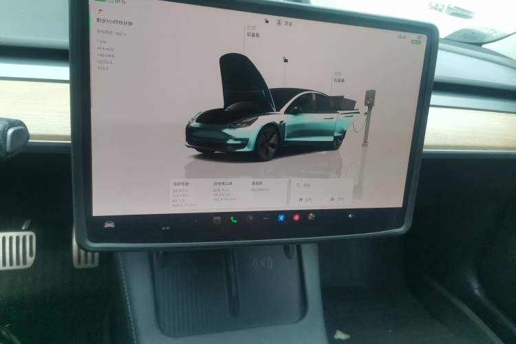 Used Tesla Model 3 2022 Rear-Wheel-Drive Version Audio And AC Panel