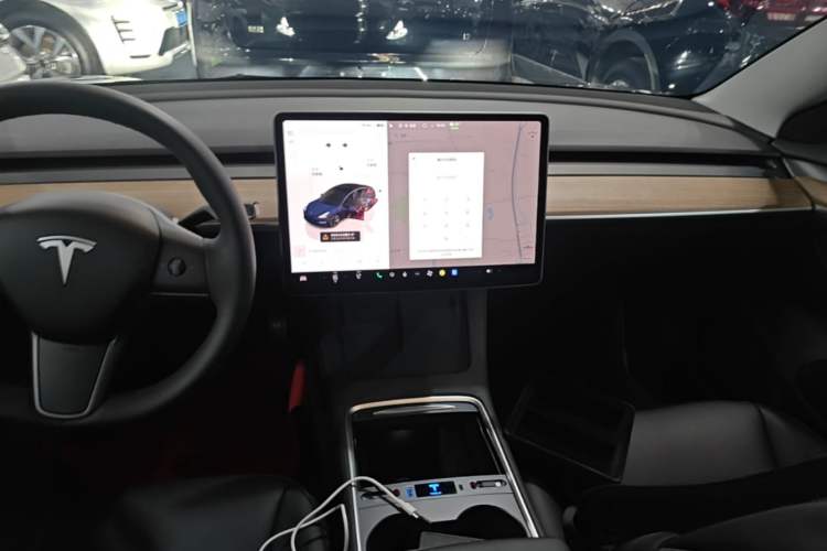 Used Tesla Model 3 2022 Rear-Wheel-Drive Version Audio And AC Panel