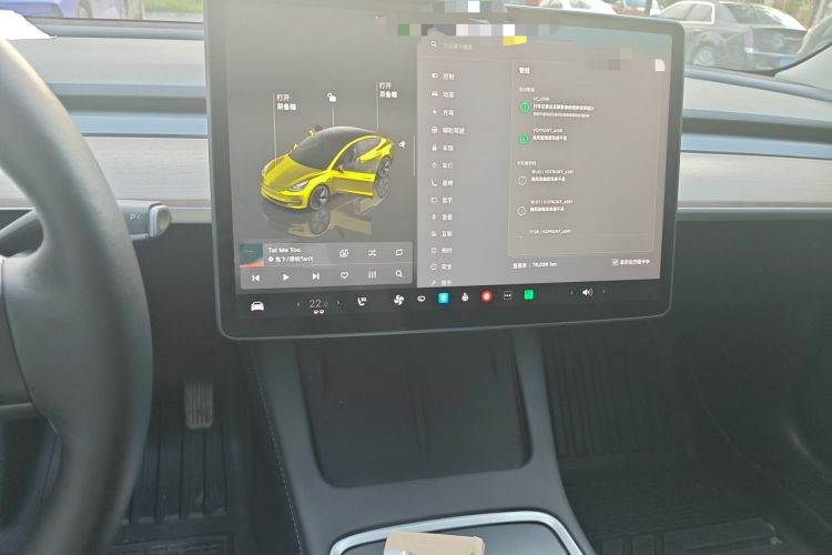 Used Tesla Model 3 2022 Rear-Wheel-Drive Version Audio And AC Panel
