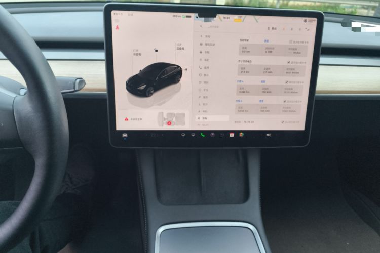 Used Tesla Model 3 2022 Rear-Wheel-Drive Version Audio And AC Panel