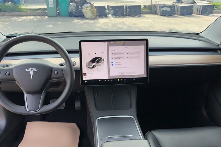 Used Tesla Model 3 2022 Rear-Wheel-Drive Version Audio And AC Panel