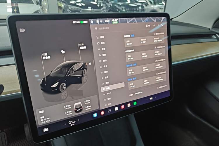 Used Tesla Model 3 2022 Rear-Wheel-Drive Version Audio And AC Panel