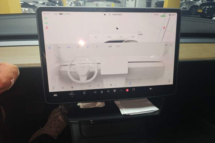 Used Tesla Model 3 2022 Rear-Wheel-Drive Version Audio And AC Panel