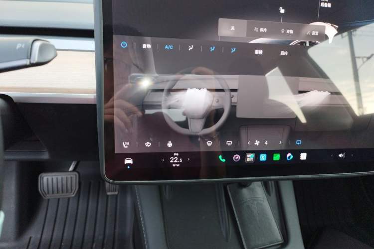 Used Tesla Model 3 2022 Rear-Wheel-Drive Version Audio And AC Panel